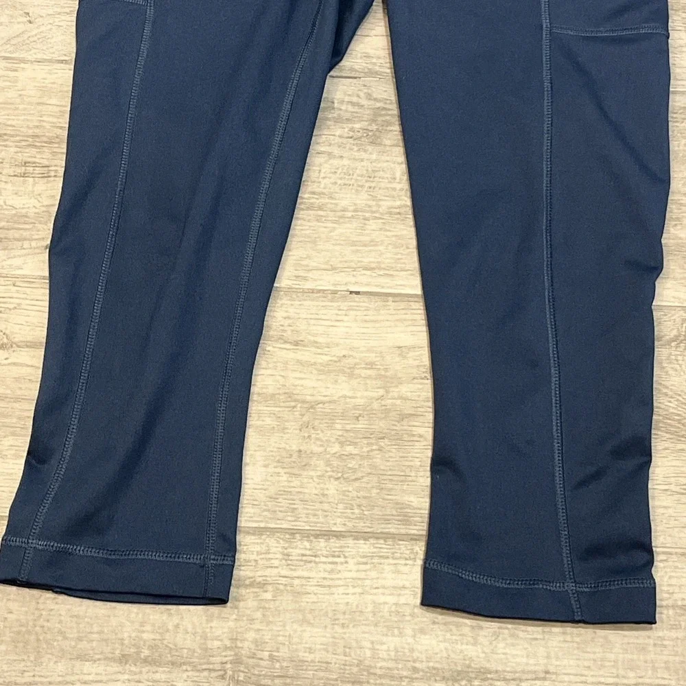 Patagonia Lightweight Women's Capri Leggings Pack Out 2 pockets‎ Navy Sz Small